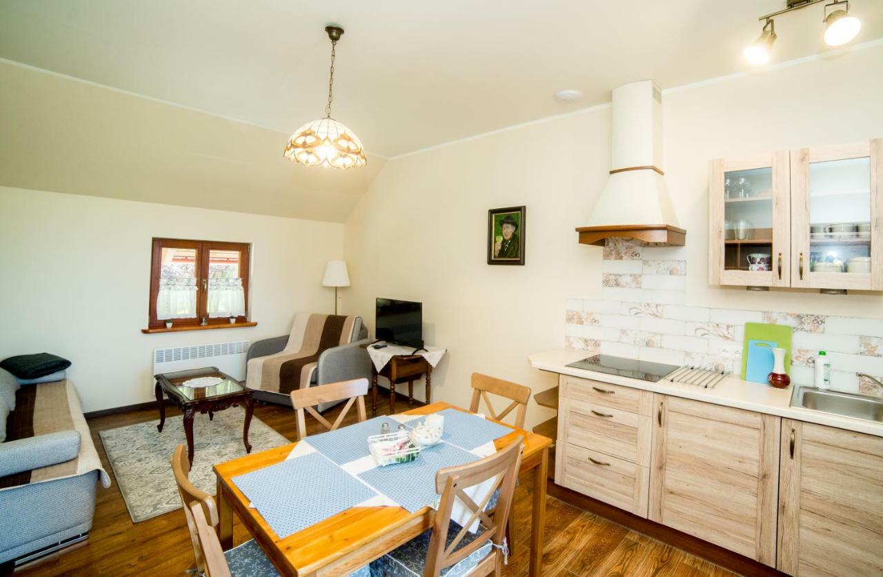 Apartamenty Romanowka Raszow Eksteriør billede